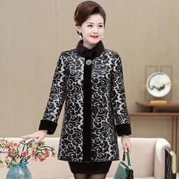 Fur Integrated Mink Fur Coat For Women Mid to Long Length Mink Collar 2026 Winter Thick Fur Coat For Middle-Aged Elderly People2