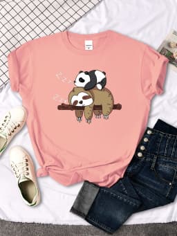 Panda Lying On A Sloth Printed Woman T-shirt Round Neck New Tshirts Fit Tee Shirt Oversized Short Sleeve Womens Tshirts