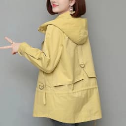 Mother's Windbreaker Women's Spring And Autumn 2026 New Middle-Aged Mother's Loose And Thin Coat Korean Lining Trench Hooded 3XL
