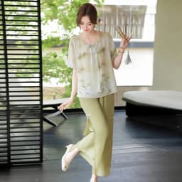 Mid aged Mother Summer Suit 2026 New Women's Short Sleeve Top Foreign Chiffon Two Piece Set Female Elegant Print Set