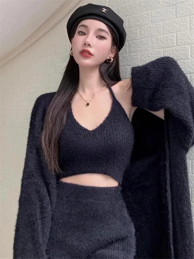 Lnternet Famous hot Girl Three Piece Set for Women's 2024 Autumn Winter Suspender Half Skirt lazy Style Outerwear Cardigan Set