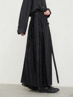 UMI MAO Yamamoto Dark Skirt Design Sense New Chinese Bamboo Leaf Pleated Pattern Jacquard Horse Face Skirt Femme