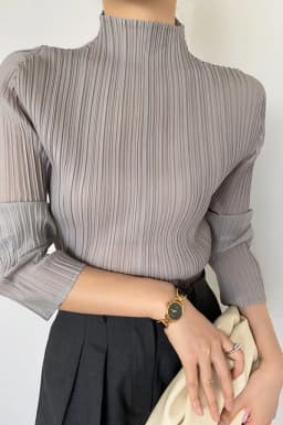 YUDX Miyake Pleated 2024 New Model Tops High Fashion Designer New Aesthetic Clothing Long Sleeve Turtleneck T-Shirt for Women's