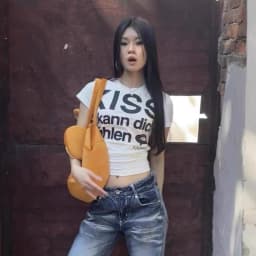 Karrram Japanese Y2k Letter Print T-shirt Trashy 2000s Style Crop Top Vintage Harajuku Short Sleeve Tee Shirt American Retro 90s