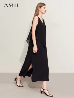 Amii Minimalism 2026 Women Dresses Summer New Vacation Style V-neck Spliced Chiffon Female Sleeveless Loose Dress 12452102