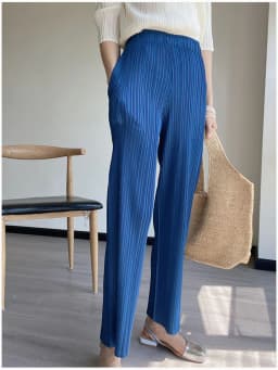Women's Casual Elegant Women's Miyake Pleated 2025 Designer Loose Straight Pleated Trousers High Waist Wide Leg Black Pants
