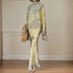 Vintage High Street Skirts Suits Women Spring O Neck Batwing Sleeve Top Pullover Bodycon Skirts Suit Floral Printed Elegant Sets