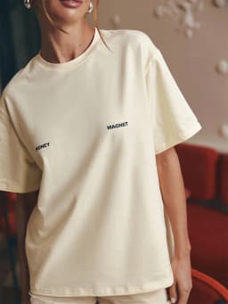 Large Size Women's T-Shirt in Soft Yellow With MONEY MAGNET Print Casual Slogan Summer Cotton Tee Drop Shipping