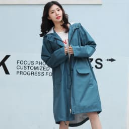 Men's and Women's Waterproof and Windproof Hooded Outdoor Hiking, Leisure and Fashionable Windbreaker Raincoat and Rain Gear
