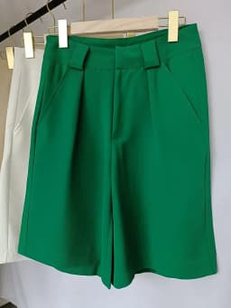 Women's Summer Shorts 2025 Long with High Waist Female Loose White Classic Knee-Length Office Wide Women's Shorts Black Candy