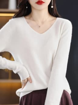 100% Pure Merino Wool Sweater Women V-neck Pullover Autumn /winter Casual Knit Tops Solid Color Regular Female Jacket Hot