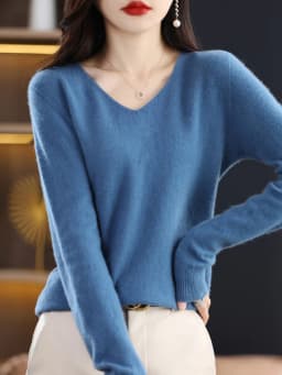 100% Pure Merino Wool Sweater Women V-neck Pullover Autumn /winter Casual Knit Tops Solid Color Regular Female Jacket Hot