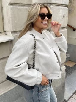 HH Women Cropped Bomber Jacket Female Autumn Casual Button Down Coat with Pockets Women's Fashion Long Sleeve Outerwear