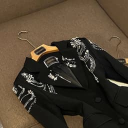 TWOTWINSTYLE Slimming Solid Spliced Diamond Jacket For Women Laple Long Sleeve Temperament Spring Jackets Female New KJA527627