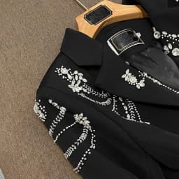 TWOTWINSTYLE Slimming Solid Spliced Diamond Jacket For Women Laple Long Sleeve Temperament Spring Jackets Female New KJA527627