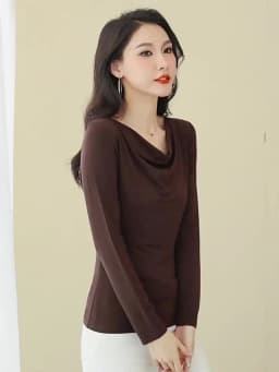 Korean Coffee Long Sleeved T-Shirt for Women's Autumn New High-End Cotton Fashion Plus V-Neck Casual Top