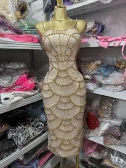 Luxurious Pearl-Embroidered Red Long Sleeveless Dress Elegant Hollow out Design for Women Stylish Party Dress Vintage