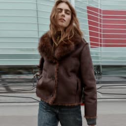 Trendy Faux Fur Patchwork Jacket Double-sided Wear Full Sleeve V Neck Front Button Coat Women Fashion Daily Street Outerwear New