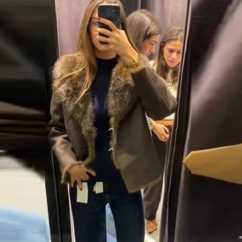 Trendy Faux Fur Patchwork Jacket Double-sided Wear Full Sleeve V Neck Front Button Coat Women Fashion Daily Street Outerwear New