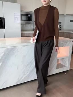 100% Wool Seamless Sweater Vest,Women Autumn Winter V-Neck Loose Sleeveless Knitted Tops