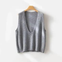 100% Wool Seamless Sweater Vest,Women Autumn Winter V-Neck Loose Sleeveless Knitted Tops