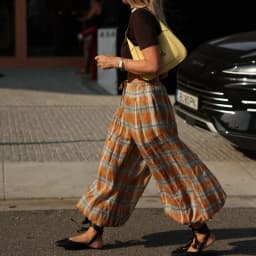 Women Baggy Balloon Pants Bubble Pleated Oversized Bloomers Wide Leg Lantern Harem Bloomer Pants