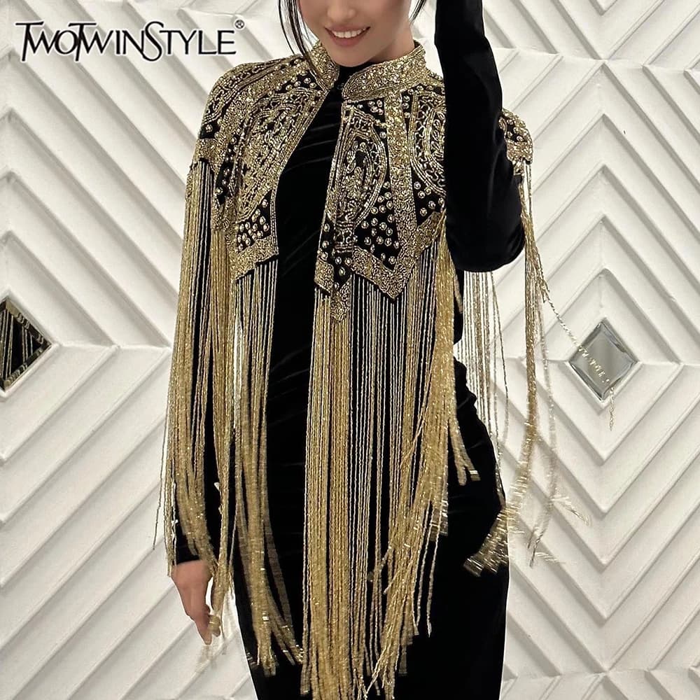 TWOTWINSTYLE Chic Formal Ceremonies Gold Fringe Cape for Women Stand Collar Luxury Beading Decoration for Red Carpet Gala Events