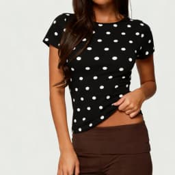 Women Polka Dot Shirt Y2k Baby Tee Crop Tops Short Sleeve Crewneck Slim Fitted T Shirts Vintage Aesthetic Clothes