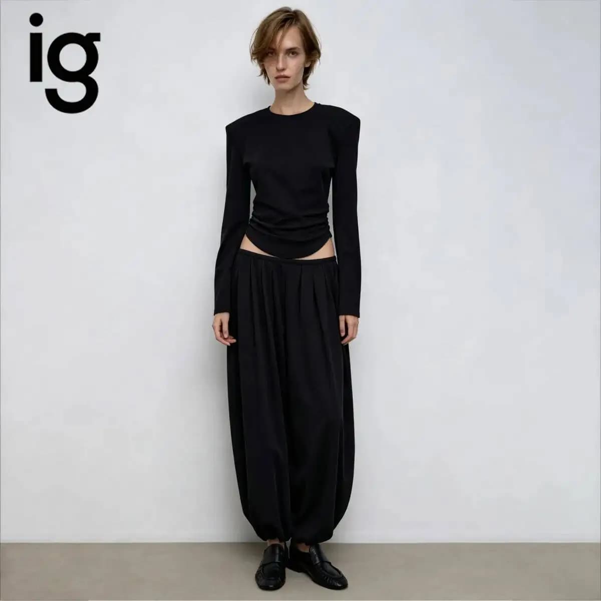 IG Women 2 Piece Matching Outfit Structured Shoulder Curved Hem Long Sleeve Top High Waist Pleated Wide Leg Pants Solid Black