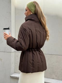 2026 Autumn Winter Women Puffer Jacket High Stand Collar Vertical Quilted Drawstring Waist Coat Brown