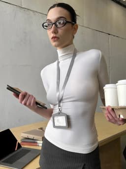 Minimalist Solid Mock Turtleneck Women Top Half Sleeve Slim Fitted Stretch Knit Basic Tee Elegant Office Commuter Layering Shirt