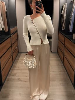 Women Ribbed Short Cardigan Diagonal Silver Shell Button Long Sleeve Irregular Neck Slim Knit Coat Daily Casual Sweater