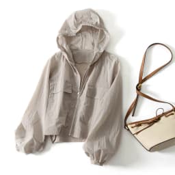 Women Cropped Hooded Windbreaker Jacket Zip Up Pocket Lantern Sleeve Lightweight Outdoor Coat
