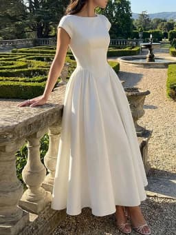 Elegant Hight Waist White Princess Dress Fashion French Style O-neck A-Line Dress Women's Sexy Backless Hollow Long Party Dress