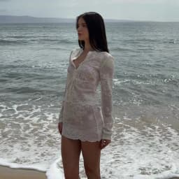 Wj White Hollow-Out Crochet See-Through Lace Low-Waist Mini Skirt, Mesh Floral Lace Vacation Style Short Skirt, See-Through Mesh Lace Low-Waist Short Skirt
