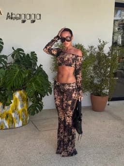 2026 Autumn Casual Women Print Suits 2 Piece Set (Crop Top+Flare Pants) Hot Girl Vintage Tracksuits Transition Outfit Slim