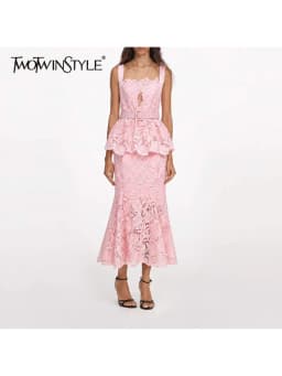 TWOTWINSTYLE Lace Spliced Belt Elegant Midi Dress for Women Square Neck Sleeveless Patchwork Zipper Ruffle Dresses Female New