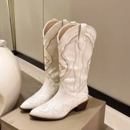 Autumn Embroidered Western Cowboy Boots new Square Heels Pointed shoes Casual fashion long boots Comfortable waterproof shoes