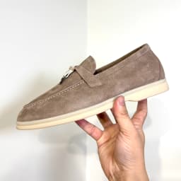 Suede Leather Loafers for Women Summer Walk Designer Flat Shoes Fashion Causal Moccasines Metal Pendant High Quality Comfortable