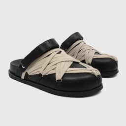 Breathable Men Summer Slip On Sandals 2026 Thick Bottom Comfortable Casual Slippers Home Rubber Upper