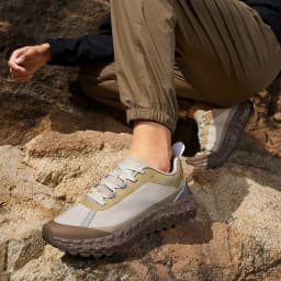 VIPOL Outdoor running shoes for men, high-quality cross-country sports casual shoes, netted mountaineering trendy shoes