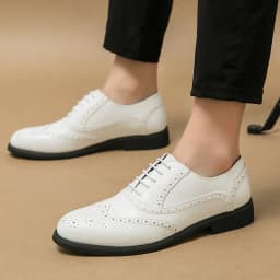 Oxfords Men Shoes Red Sole Fashion Business Casual Party Banquet Daily Retro Carved Lace-up Brogue Dress Shoes