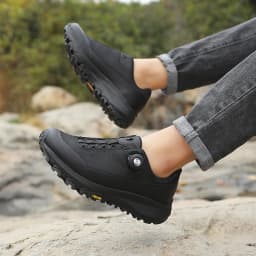 Men Hiking Sneakers Brand High Quality Trekking Climbing Shoes Male Rotating Button Luxury Designer Outdoor Sneakers