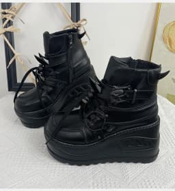 2025 Women's Black Skull Decorative Gothic Tide Genuine Leather Shoes 9cm Thick-soled Lace-Up Short Boots