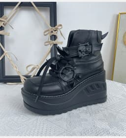 2025 Women's Black Skull Decorative Gothic Tide Genuine Leather Shoes 9cm Thick-soled Lace-Up Short Boots