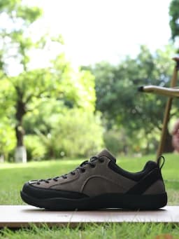 Unisex Barefoot Wide Toe Running Shoes Minimalist Artificial Leather Walking Sneakers Lace Up Lightweight Breathable Shoes