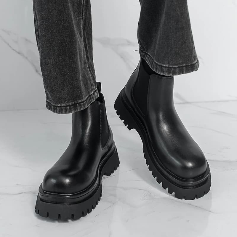 Brand Black Business High Top Leather Boots Classic British Style Men's Thick Soled Casual Boots Outdoor Comfort Walking Boots