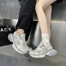 Women 2026 Spring and Autumn Couple New Color Polishing Old Straps Dirty Retro Thick Sole Heightening Fashion Sports Dad Shoes