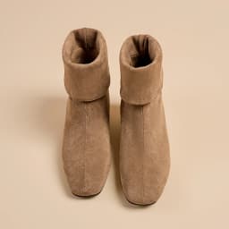 AIYUQI 2026New Women Folded Cuff Wedge Ankle Boots Suede Pointed Toe Slipon Short Booties Ladies Retro Fall Winter Casual Shoes