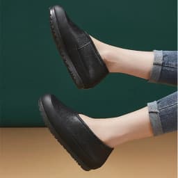 Women's 2026 New Model Genuine Leather Single Shoes, Retro and Warm, Bean-shaped Shoes, Flat Bottom, Mom's Shoes Luxury Shoes